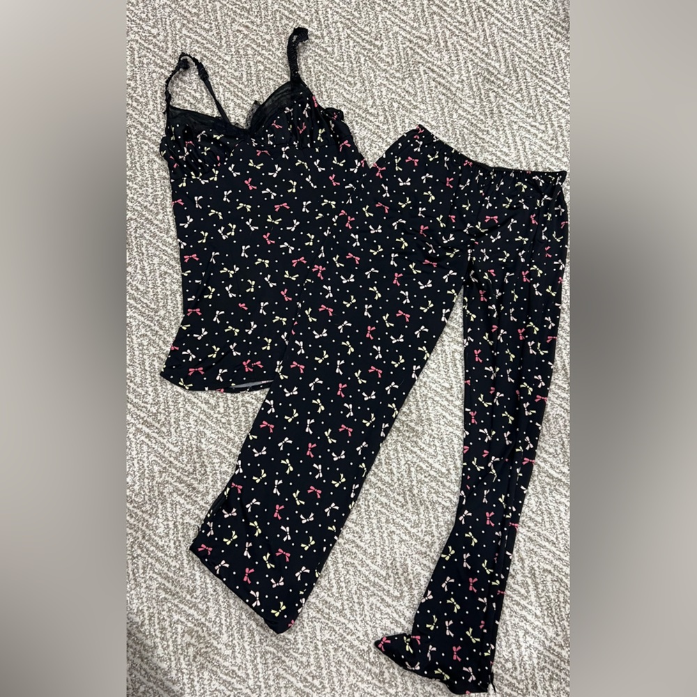 Betsy Johnson.  Black and Pink Bow Pajama Set